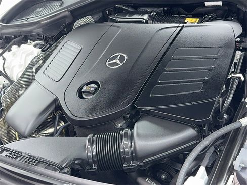 Used 2025 Mercedes-Benz GLC 300 4MATIC image 63