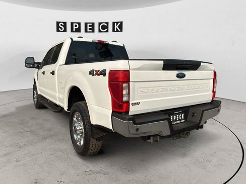 Used 2022 Ford F250 XLT w/ Camper Package AWD/4WD image 3