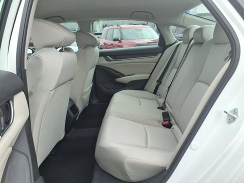 Used 2022 Honda Accord LX image 3