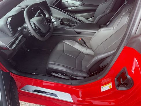 Used 2023 Chevrolet Corvette Stingray Convertible w/ Battery Protection Package image 7