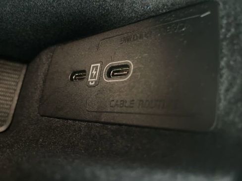 Certified 2023 Volvo XC60 B5 Plus w/ Climate Package image 25