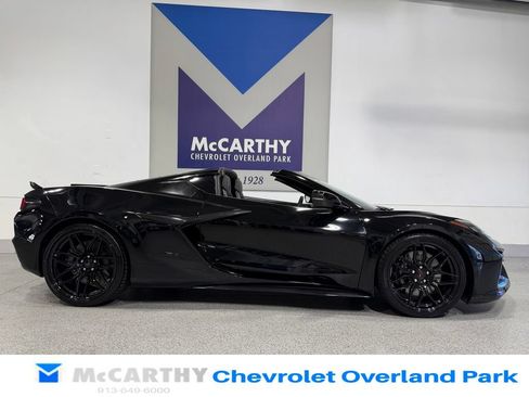 Used 2024 Chevrolet Corvette Z06 RWD image 4