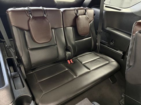 Used 2022 Ford Explorer Platinum w/ Equipment Group 601A image 52