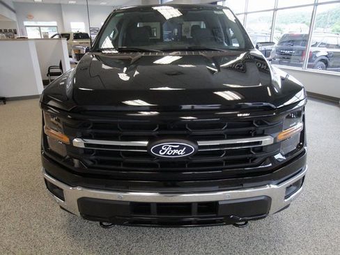 New 2025 Ford F150 XLT w/ Equipment Group 302A MID image 2