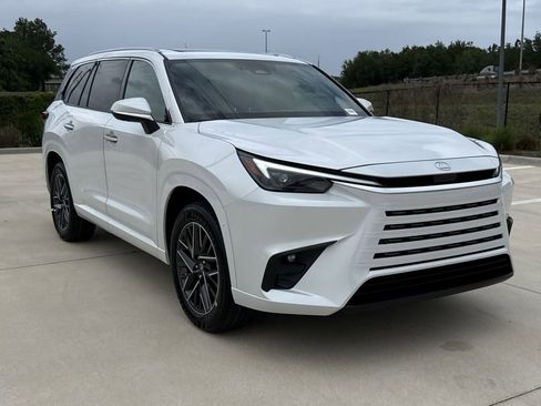 New 2026 Lexus TX 350 AWD image 12