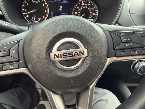 Used 2019 Nissan Altima 2.5 S FWD image 25