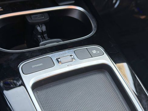 Used 2025 Mercedes-Benz CLA 250 image 24
