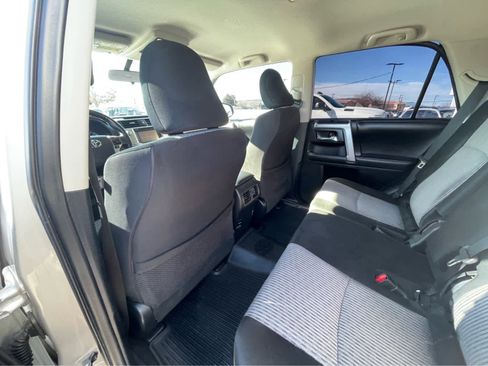 Used 2014 Toyota 4Runner SR5 image 20