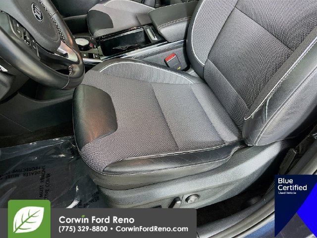 Used 2021 Kia Niro EX FWD image 21
