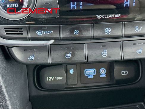 Used 2020 Hyundai Santa Fe Limited image 23