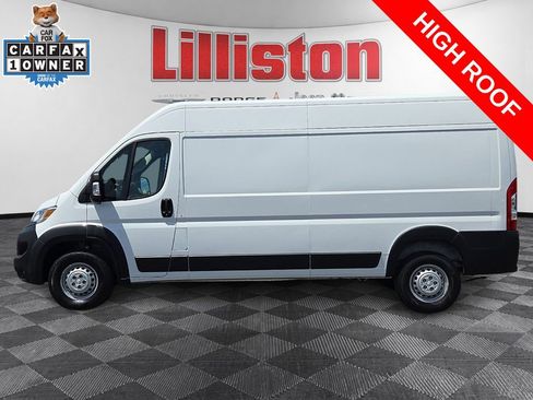 Used 2025 RAM ProMaster 2500 w/ Convenience Group FWD image 7