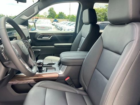 New 2026 Chevrolet Silverado 1500 LT Trail Boss w/ Convenience Package II AWD/4WD image 8