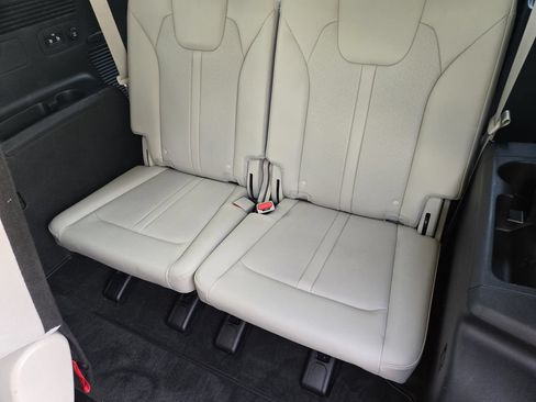 Certified 2022 Kia Sorento S FWD image 30