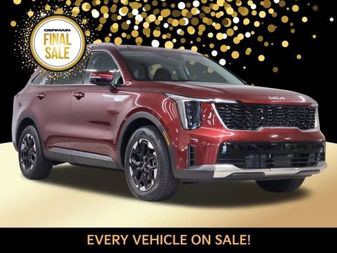 Certified 2025 Kia Sorento S image 4