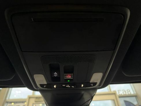 Used 2026 Honda CR-V Sport image 19