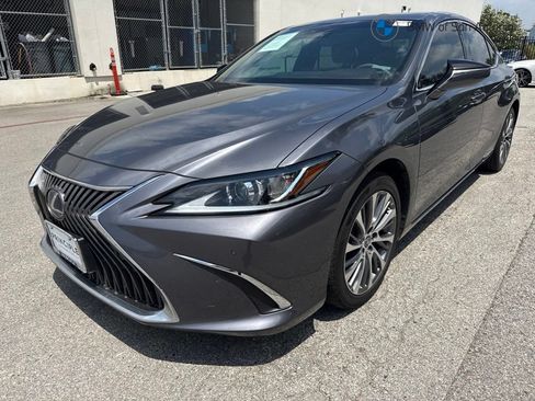 Used 2020 Lexus ES 300h w/ Premium Package FWD image 1