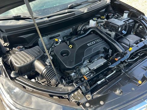 Used 2022 Chevrolet Equinox Premier image 44