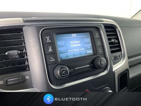 Used 2017 RAM 1500 Classic SLT RWD image 2