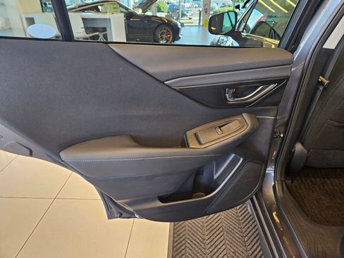 Used 2024 Subaru Outback Premium AWD/4WD image 26