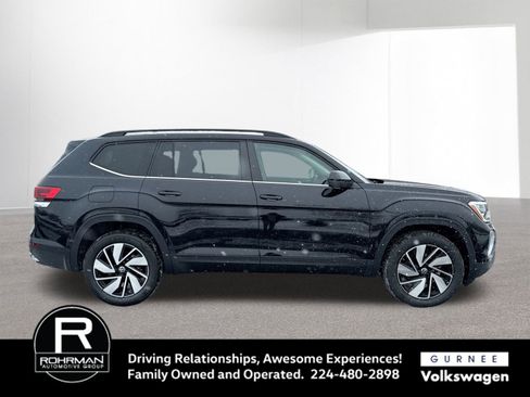New 2026 Volkswagen Atlas SE image 10