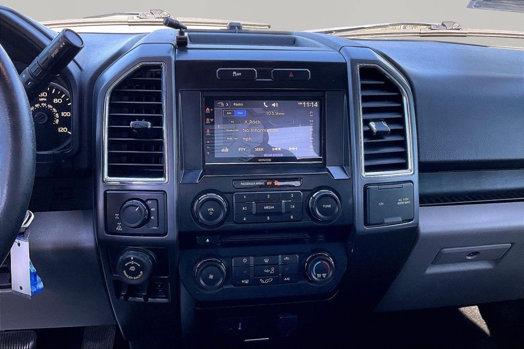 Used 2016 Ford F150 XLT w/ Equipment Group 302A Luxury AWD/4WD image 11