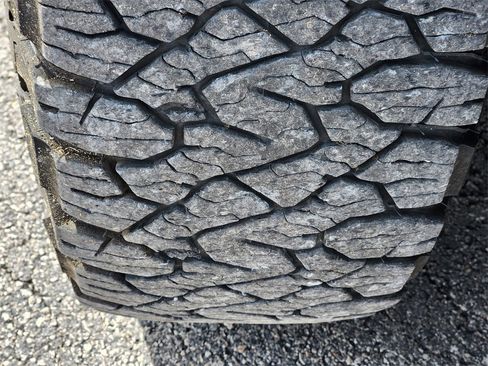 Used 2024 RAM 2500 Big Horn image 11