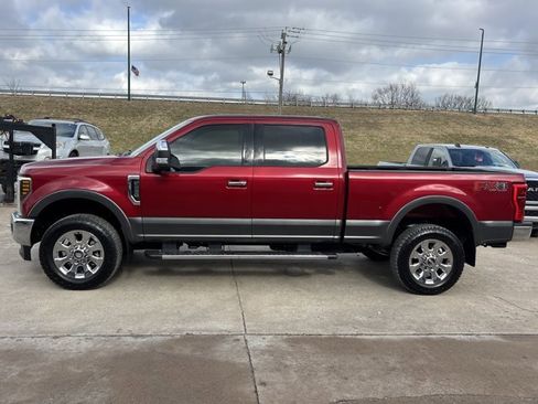 Used 2019 Ford F250 Lariat w/ Lariat Ultimate Package image 9