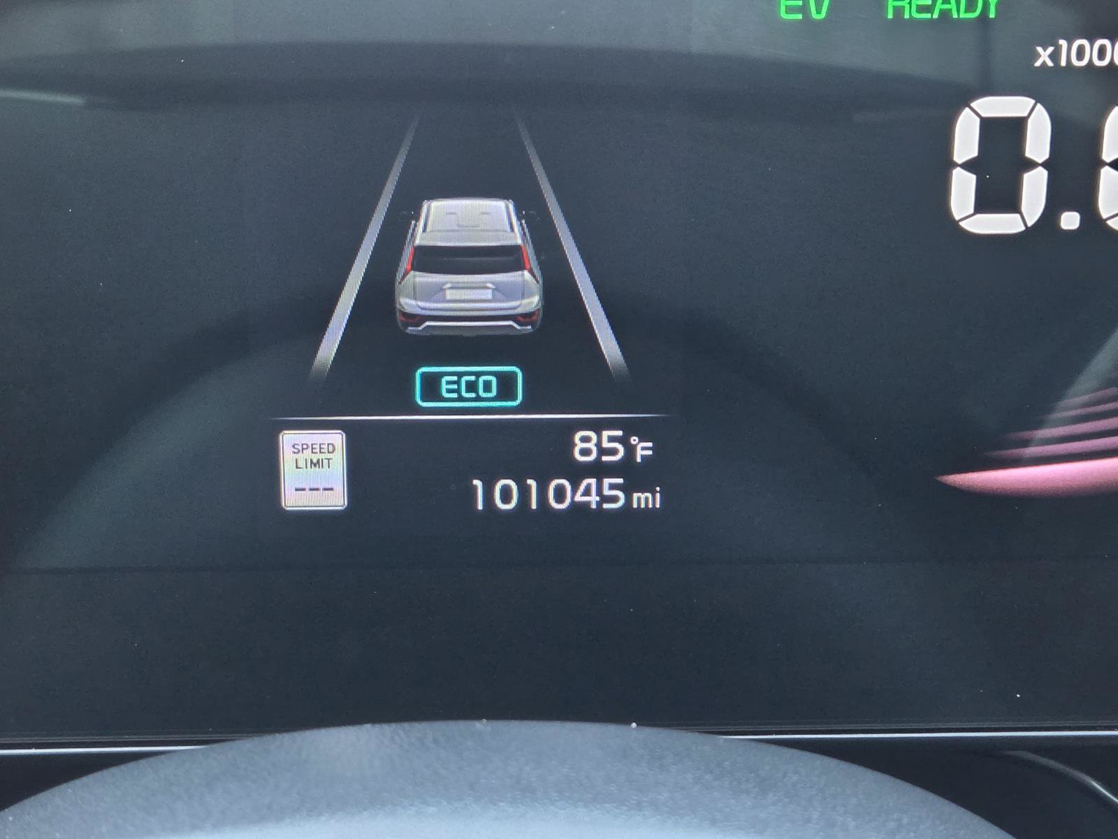Used 2023 Kia Niro EX Touring FWD image 22