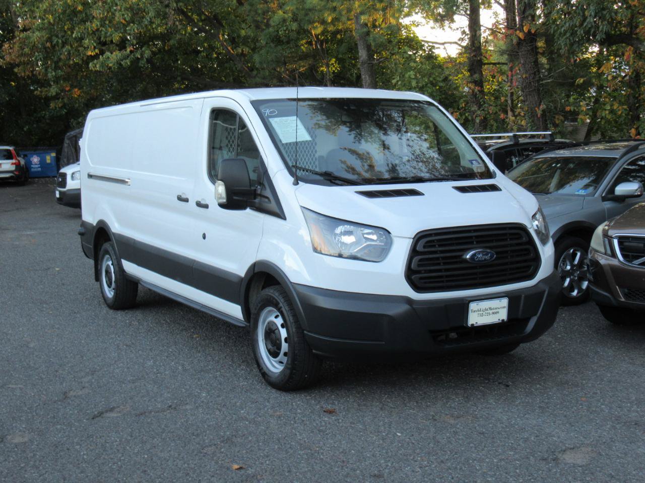 Used 2018 Ford Transit 250 148 Low Roof RWD image 22