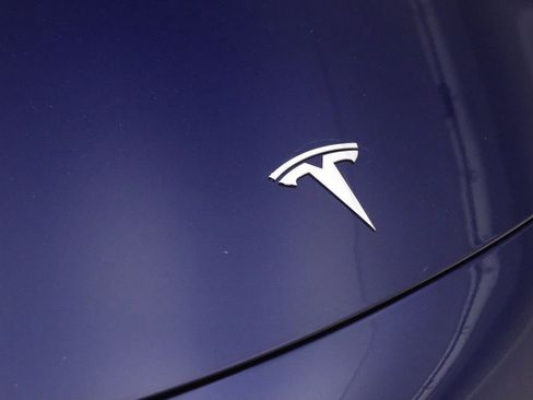 Used 2022 Tesla Model 3 Standard Range image 27