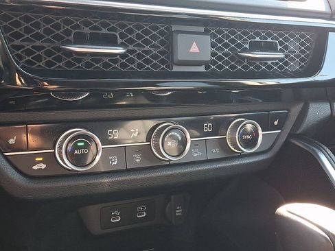 Used 2025 Acura ADX FWD image 16