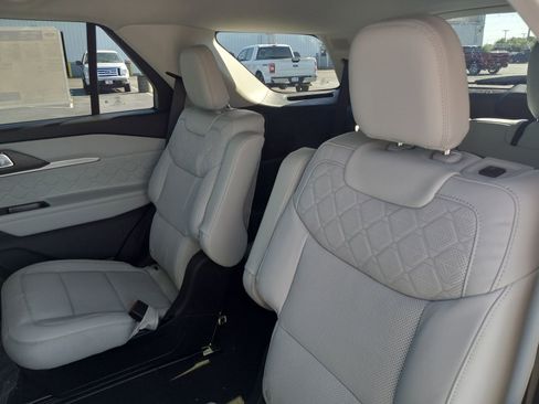 New 2026 Ford Explorer Platinum w/ LUX Leather Package image 14