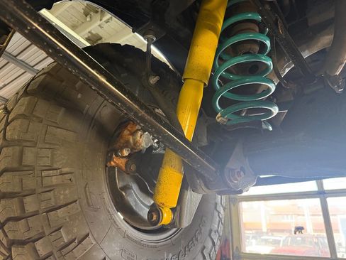 Used 2001 Lexus LX 470 4WD image 91