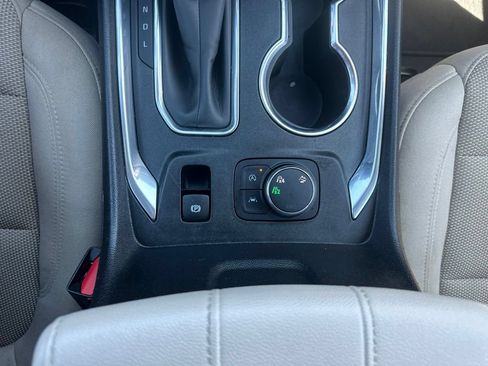 Used 2023 Chevrolet Traverse LS w/ Safety Package AWD/4WD image 7