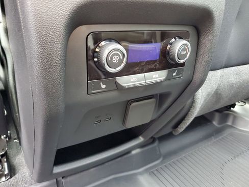 New 2026 Chevrolet Traverse High Country w/ LPO, Floor Liner Package AWD/4WD image 13
