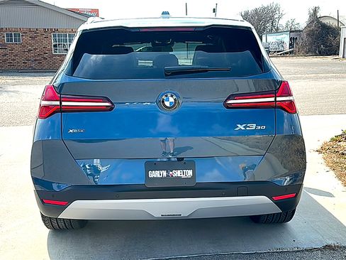 New 2026 BMW X3 xDrive30i w/ Premium Package AWD/4WD image 7