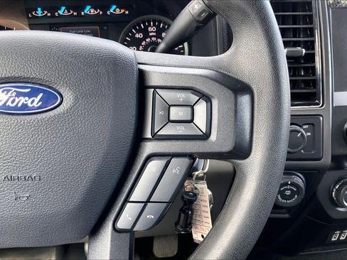 Used 2020 Ford F150 XLT w/ Trailer Tow Package RWD image 23