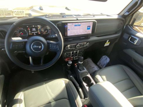 New 2026 Jeep Gladiator Mojave image 42