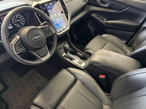 Used 2023 Subaru Ascent Limited w/ Technology Package AWD/4WD image 9