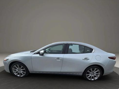 Used 2020 MAZDA MAZDA3 AWD Sedan w/ Select Package image 8