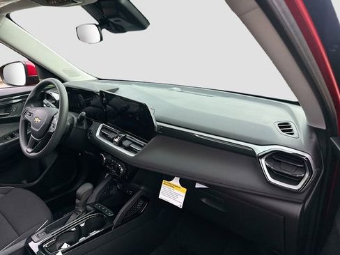 New 2026 Chevrolet TrailBlazer LT FWD image 28
