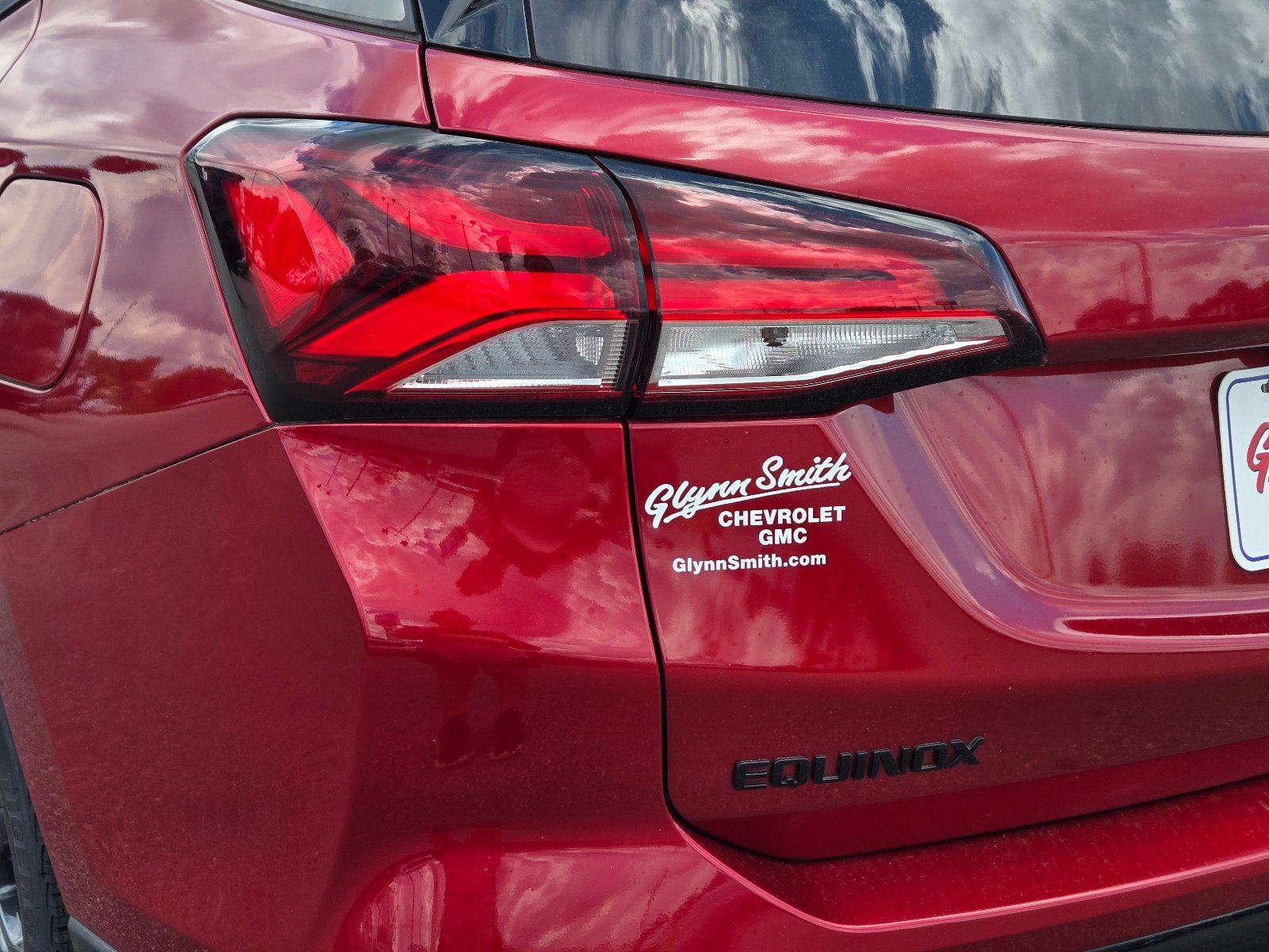 Used 2024 Chevrolet Equinox RS w/ RS Leather Package FWD image 9