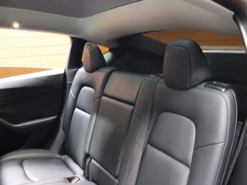 Used 2023 Tesla Model Y Long Range image 54