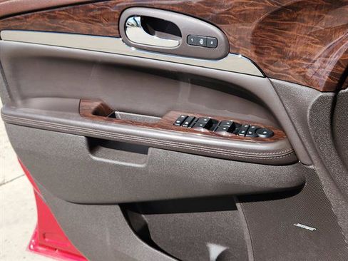 Used 2014 Buick Enclave Premium image 6