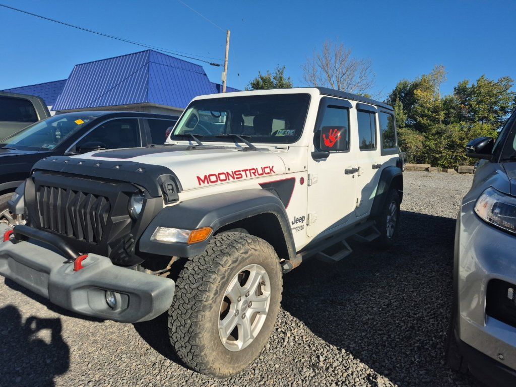 Used 2019 Jeep Wrangler Unlimited Sport S AWD/4WD image 3