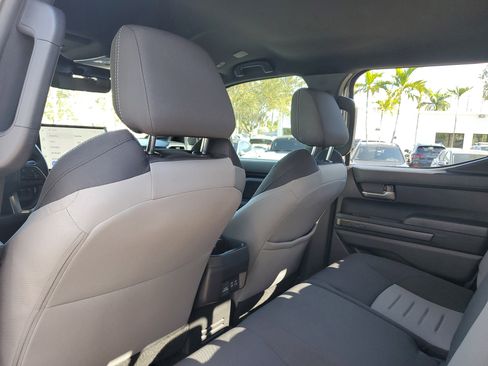 Used 2024 Toyota Tacoma TRD Sport image 16