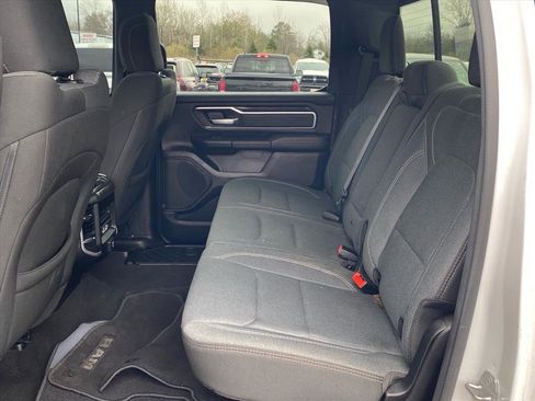 Used 2022 RAM 1500 Big Horn AWD/4WD image 23