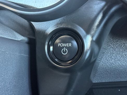 Used 2025 Toyota Sienna XSE w/ XSE Premium Package image 23