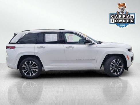 Used 2023 Jeep Grand Cherokee Overland w/ Advanced Protech Group III AWD/4WD image 3