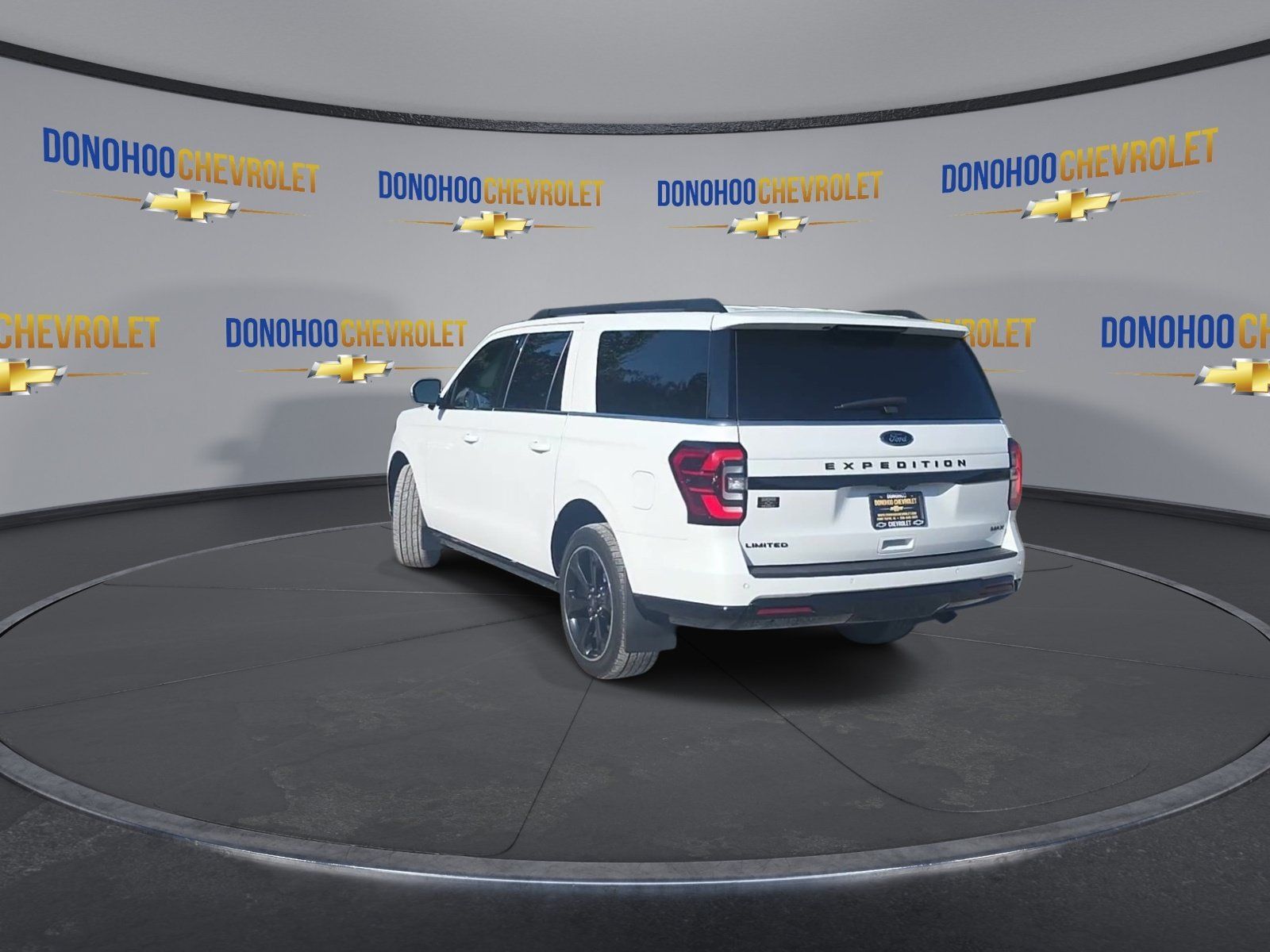 Used 2024 Ford Expedition Max Limited RWD image 10